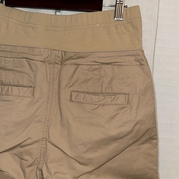 ON XS Full Panel Waist Tan Cotton Maternity Stretch Bermuda Shorts - Picture 9 of 12